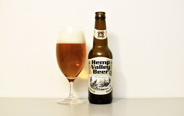 Nová Páka Hemp Valley Beer