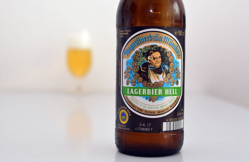 Pivo z najstaršieho mníchovského pivovaru (Lagerbier Hell)