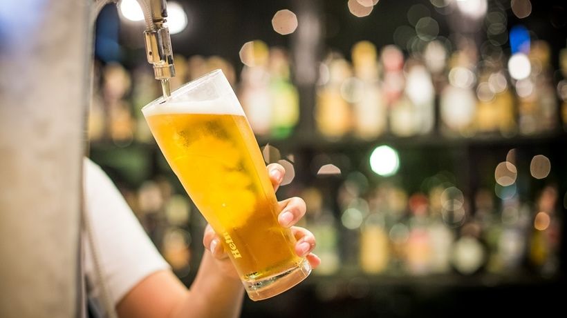 Chystá slovenský Heineken „remeselnú“ značku piva?
