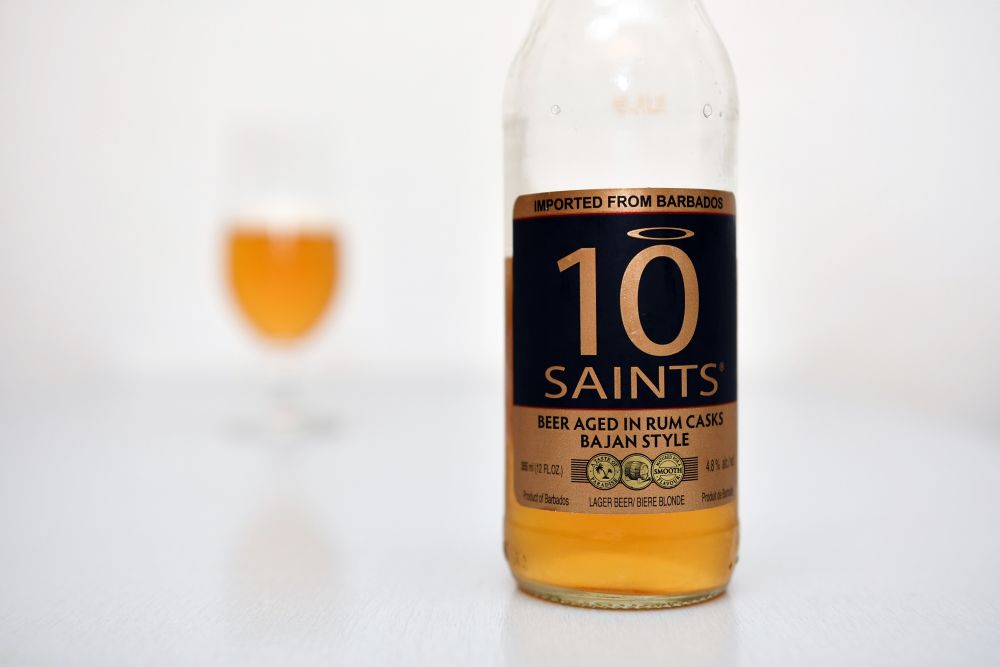 Keď sa pivovar z Barbadosu snaží zaujať (10 Saints)