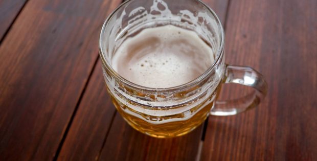 Pivo - oPive - pohár