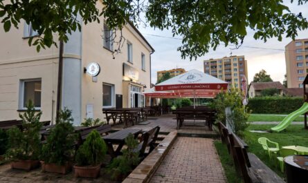 Burger Brothers U Koňa - Luhacovice 01